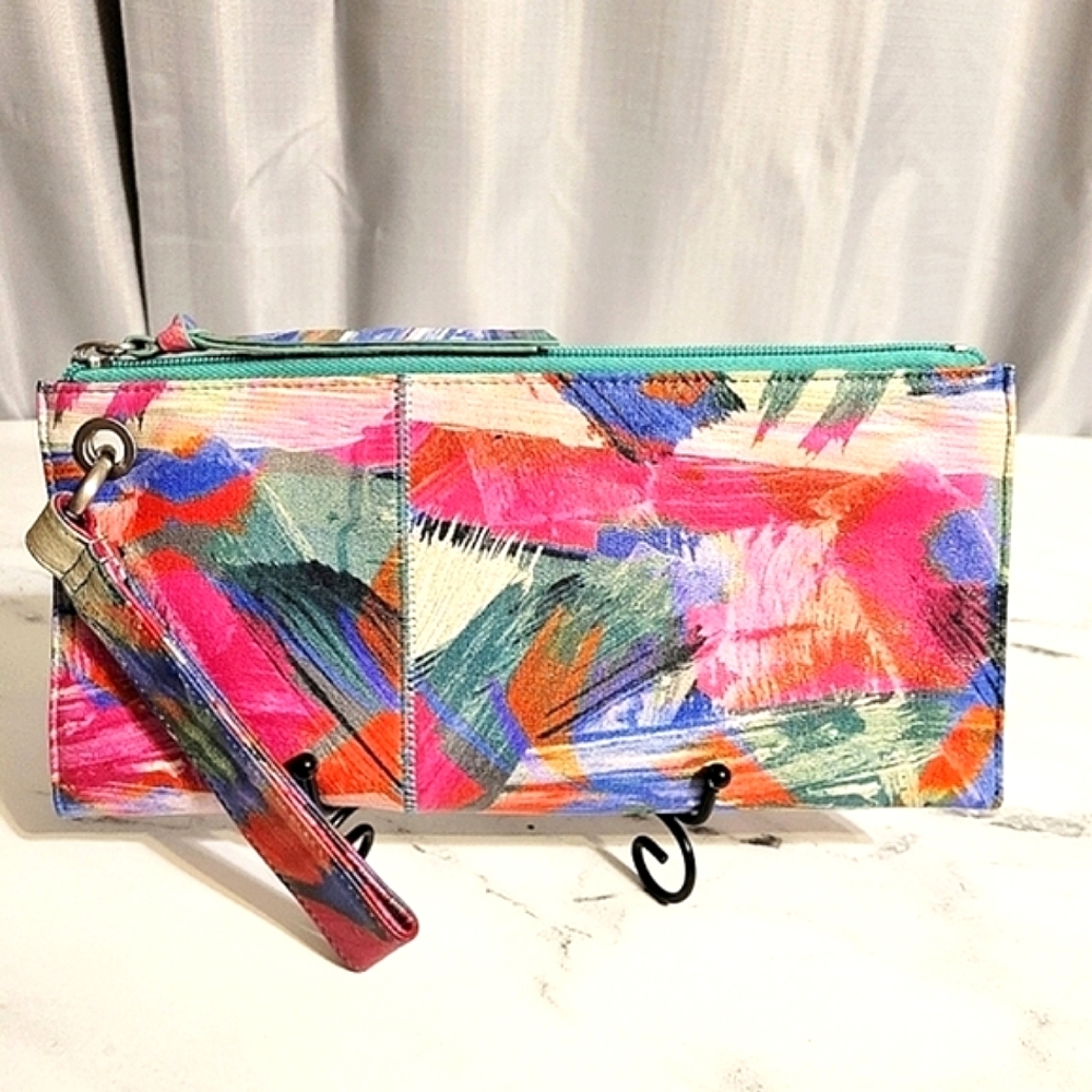 HOBO The Original Art Deco Print 'Vida' Leather Wristlet